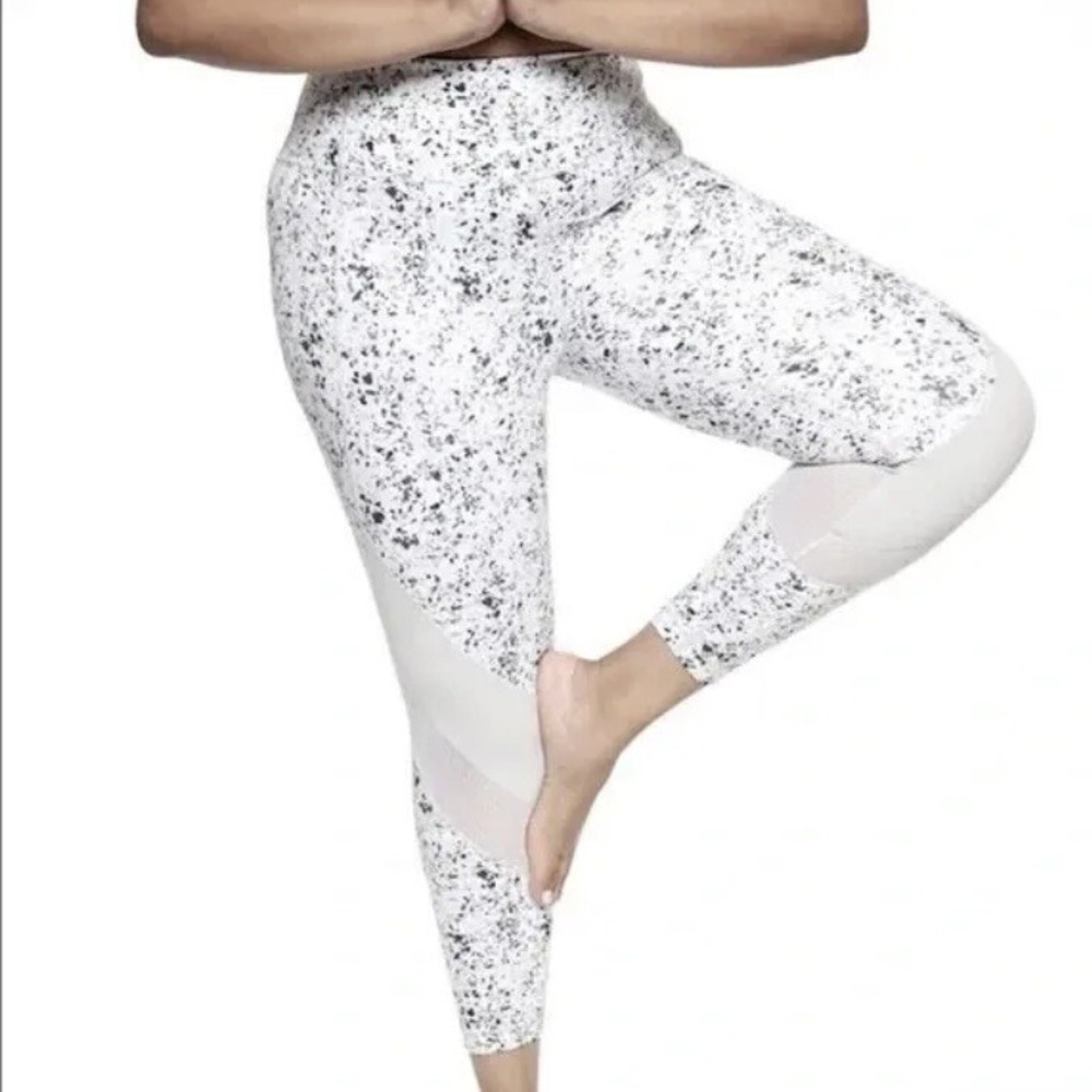 Athleta High Rise Speckled Mesh Crop Leggings Black White 210238-01 Mens M